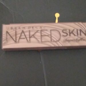 Urban decay naked skin shapeshifter